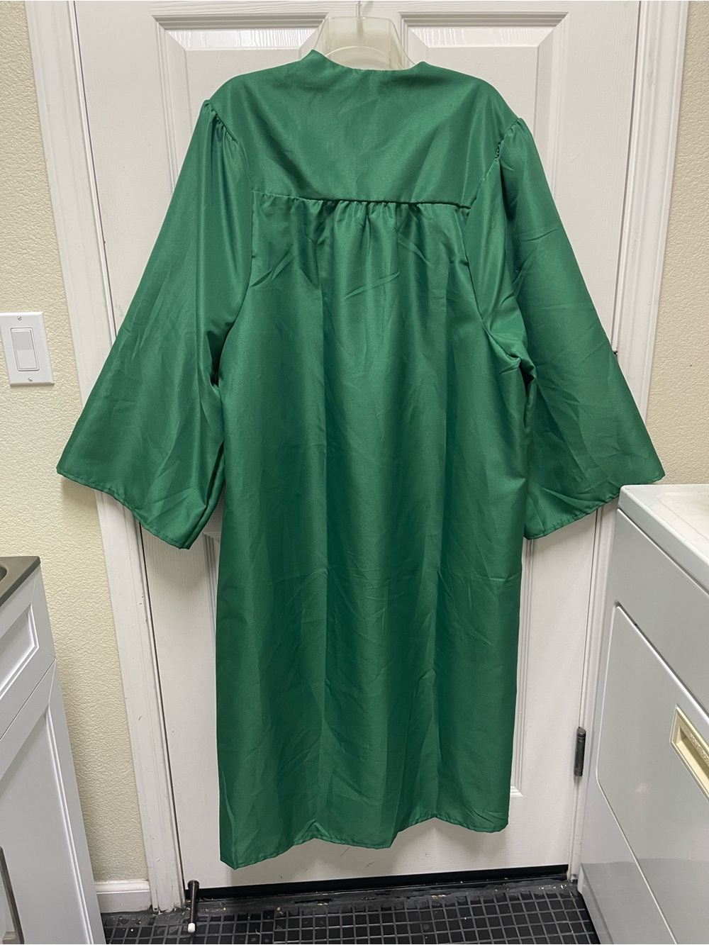Jostens Green Graduation Robe - Picture 2 of 2